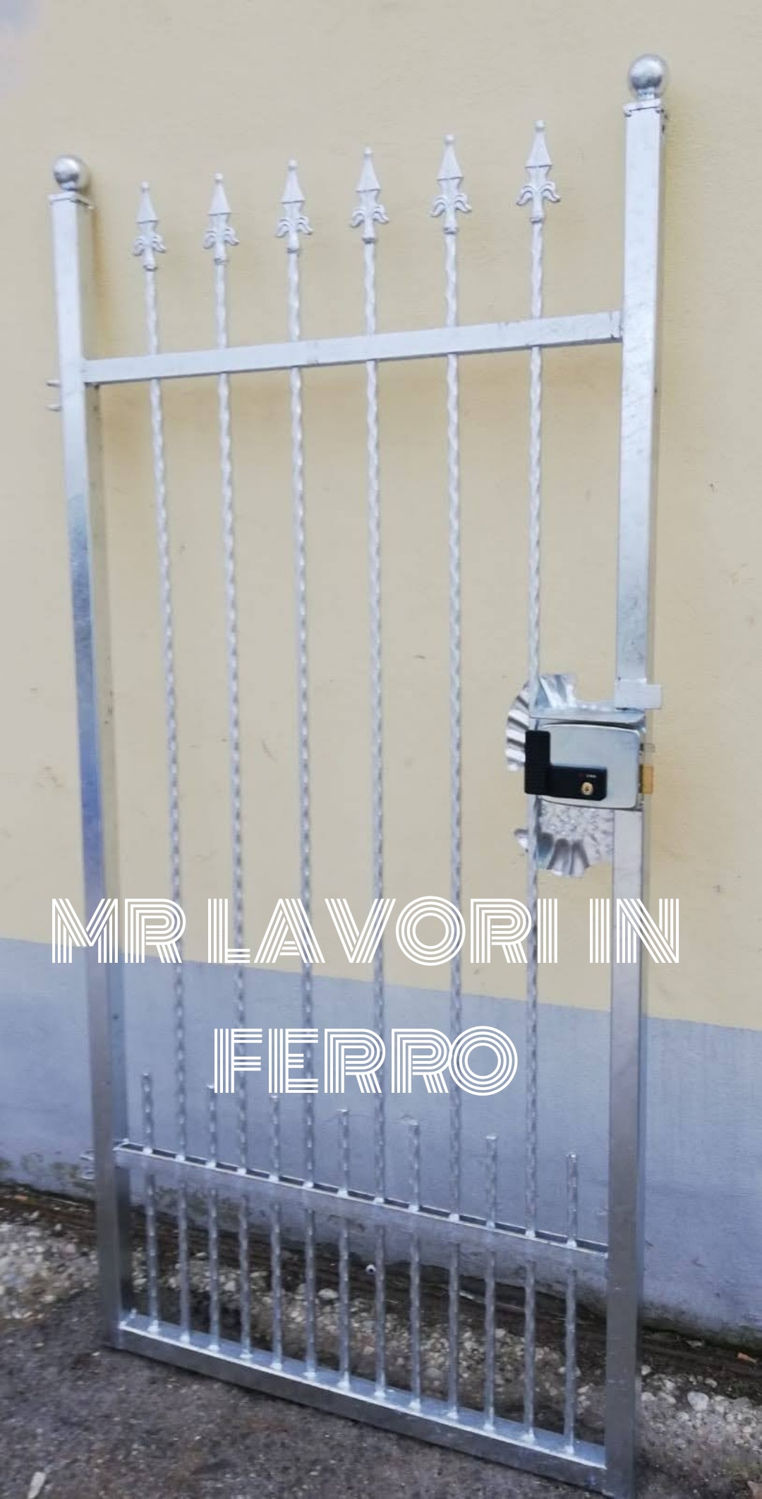 Cancello Lineare Pieno Martellato ZINCATO